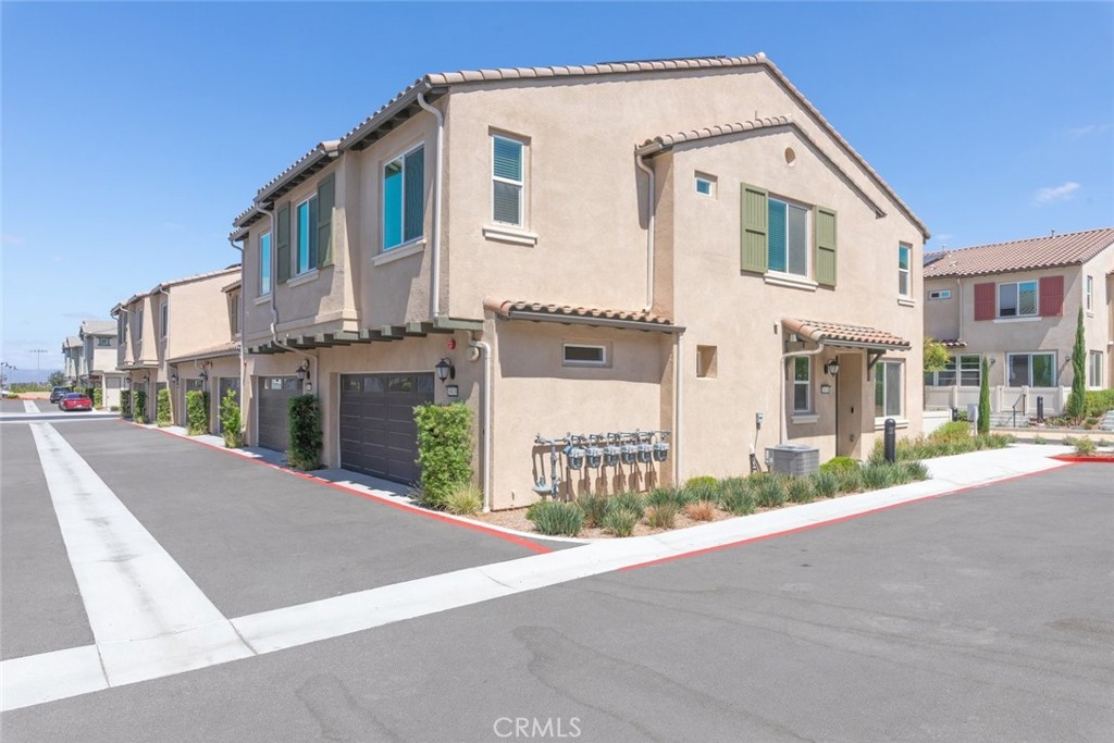 39438 Corvina Property Photo 4
