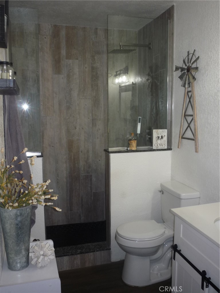 26201 Camas Drive Property Photo 14