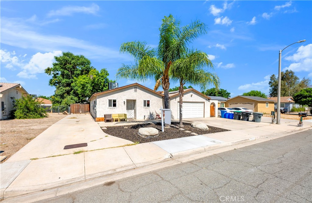 784 S Miramar Property Photo 3