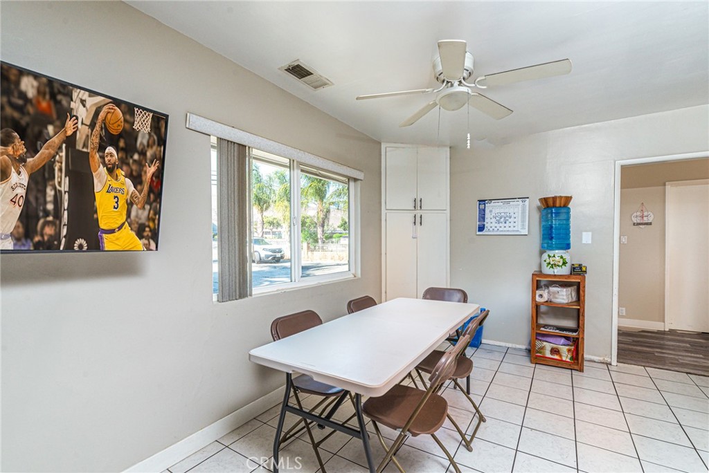 21321 Lemon Property Photo 5