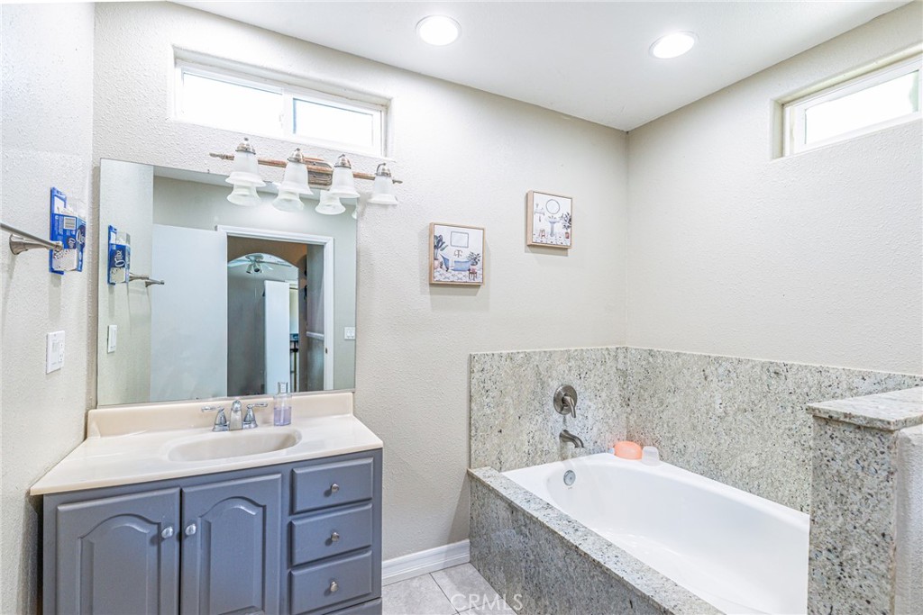 21321 Lemon Property Photo 15
