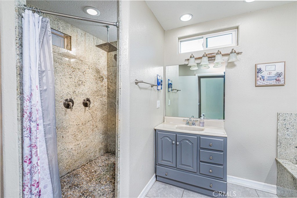 21321 Lemon Property Photo 16
