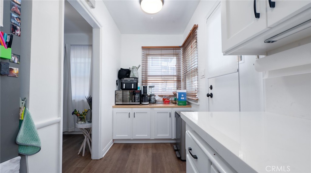 8812 8816 Ramsgate Avenue Property Photo 23