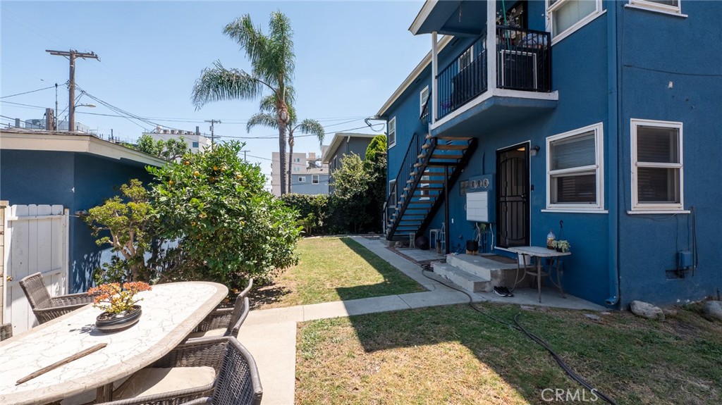 8812 8816 Ramsgate Avenue Property Photo 29