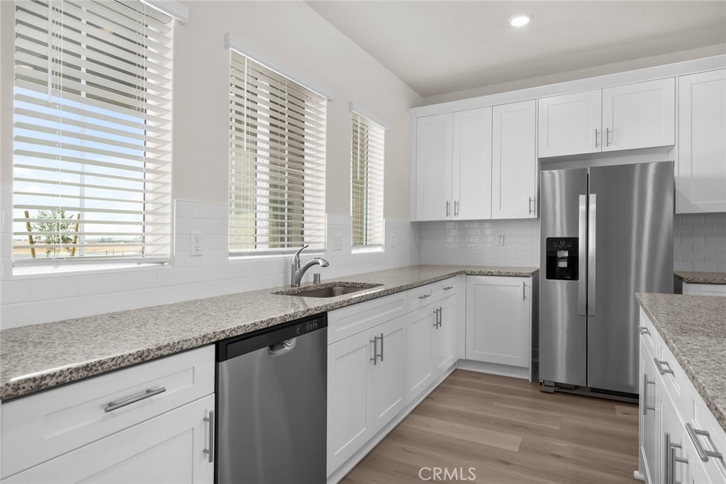 14610 Indigo Property Photo 3