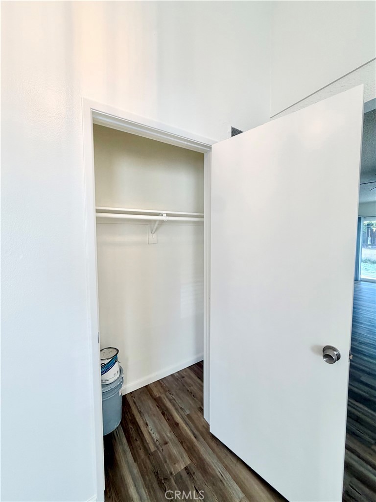 24690 Rugby Lane Property Photo 8