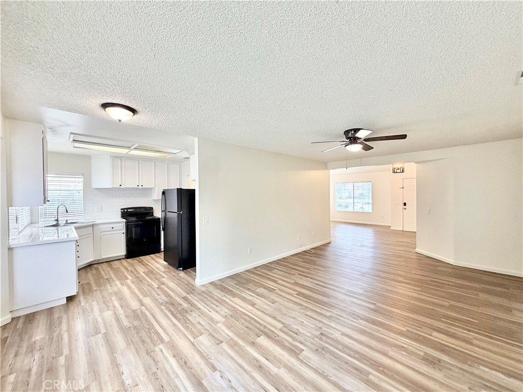 24690 Rugby Lane Property Photo 12