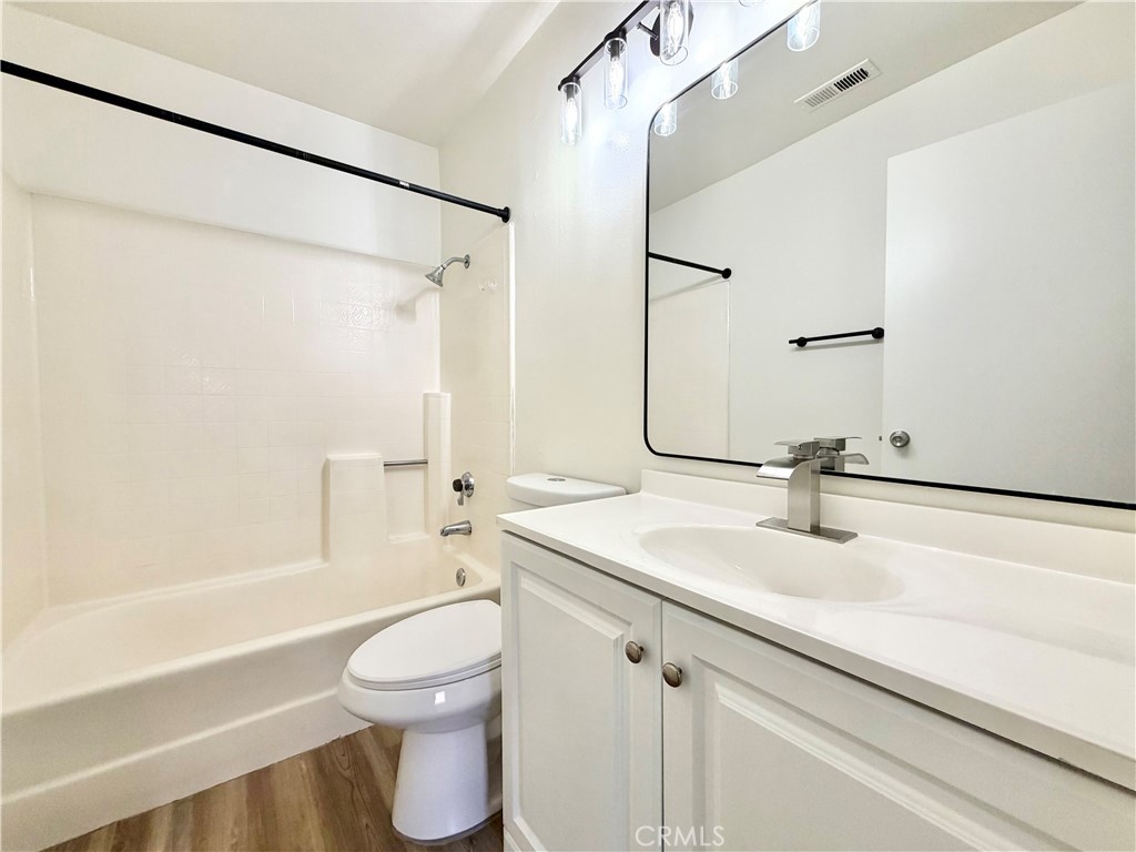 24690 Rugby Lane Property Photo 22