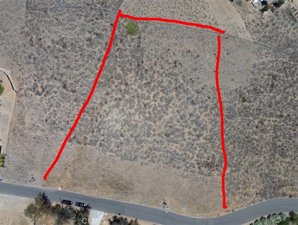 24200 Beverly Property Photo 6