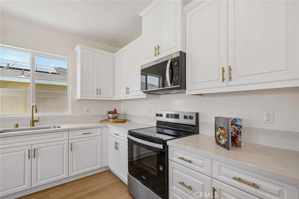 27330 Dunite Drive Property Photo 21
