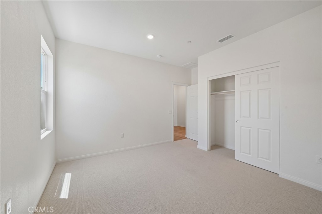 27330 Dunite Drive Property Photo 27