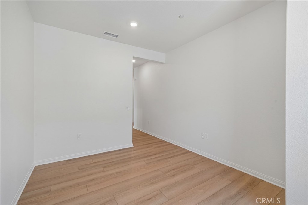 27330 Dunite Drive Property Photo 34