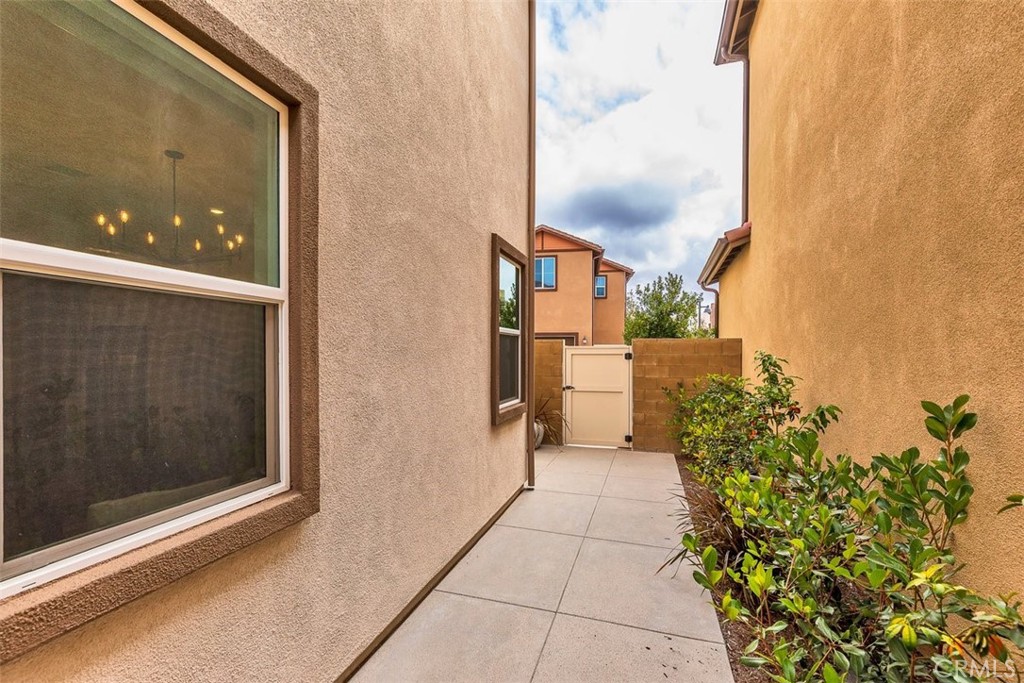 169 Great Park Boulevard Property Photo 17
