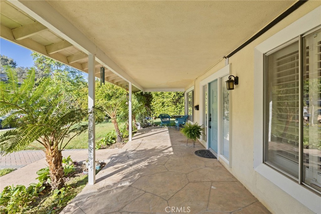 468 E View Property Photo 38