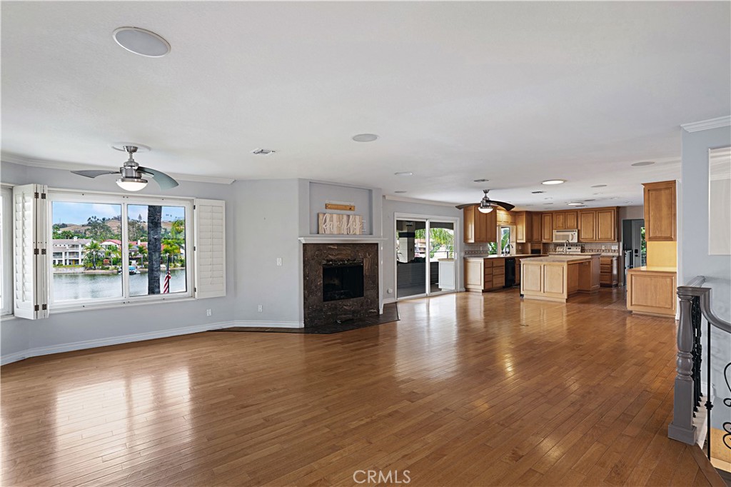 30405 Golden Gate Property Photo 18