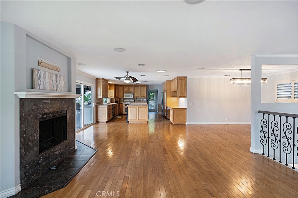 30405 Golden Gate Property Photo 19