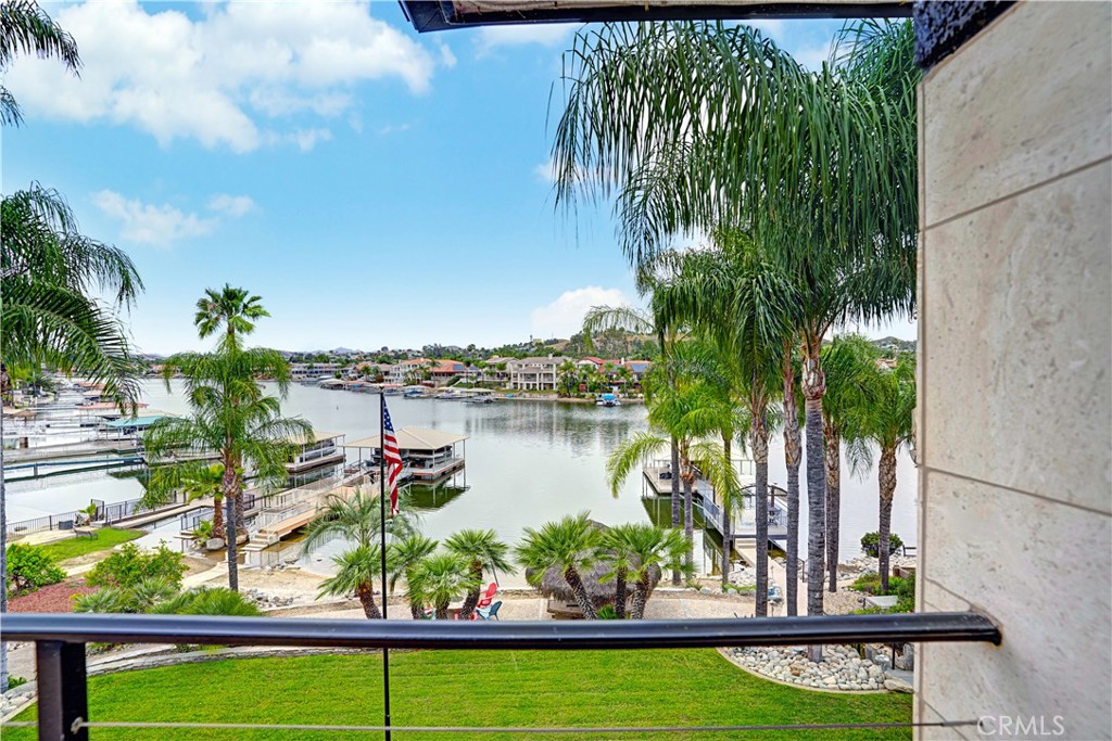 30405 Golden Gate Property Photo 32