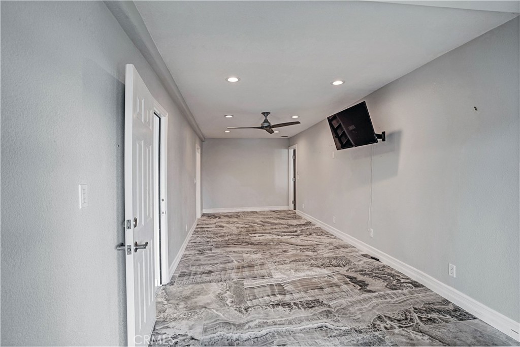 30405 Golden Gate Property Photo 41