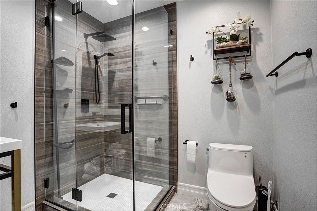 30405 Golden Gate Property Photo 43