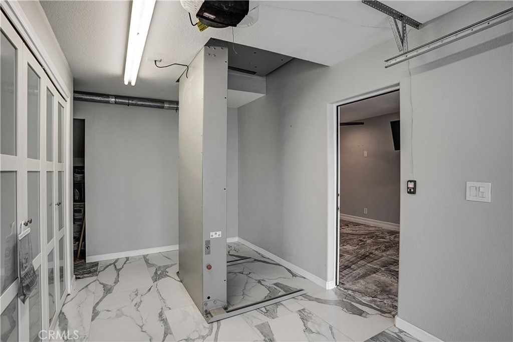 30405 Golden Gate Property Photo 44