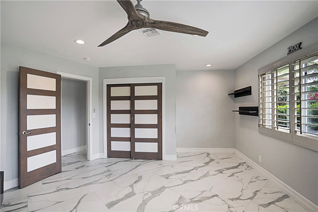 30405 Golden Gate Property Photo 49