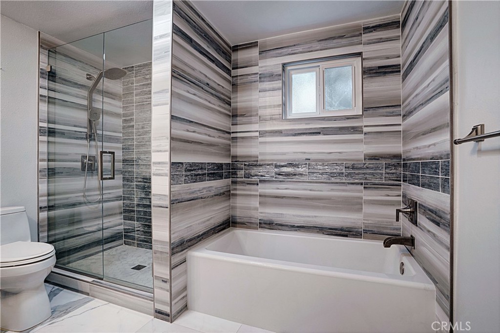 30405 Golden Gate Property Photo 53