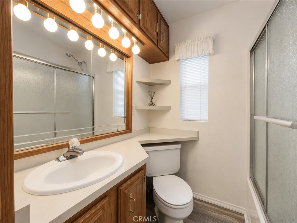 1253 Western Drive Property Photo 6