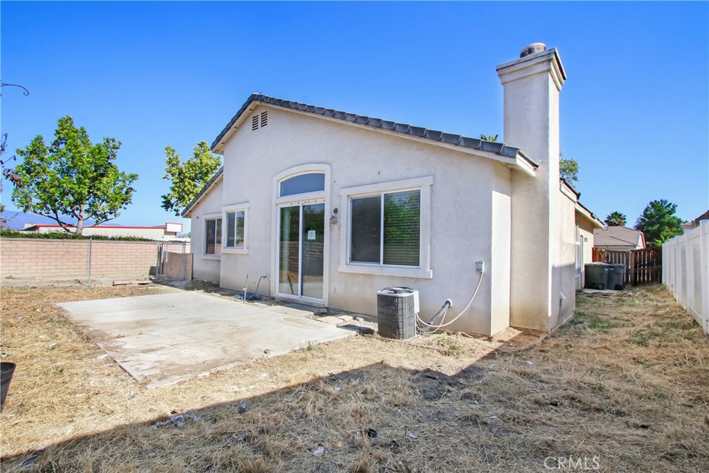 1101 Sagebrush Property Photo 10
