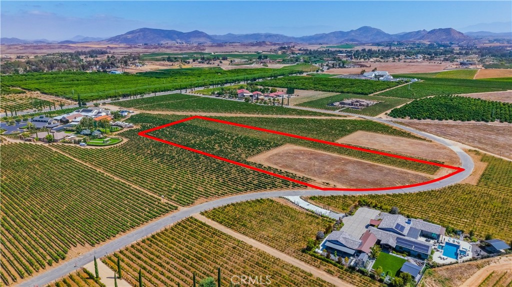 34980 Via Del Ponte Property Photo 1