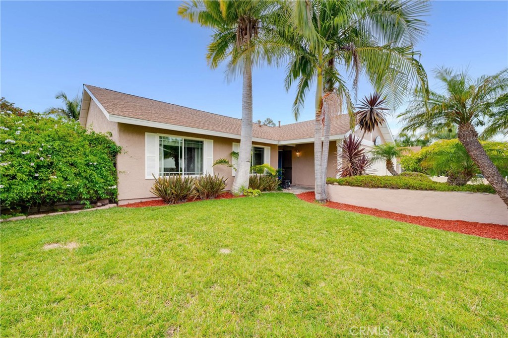 23912 La Chiquita Drive Property Photo 3