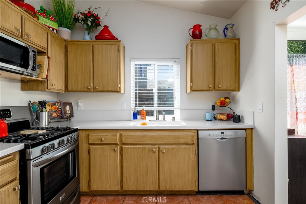 26014 Summer Dawn Court Property Photo 13