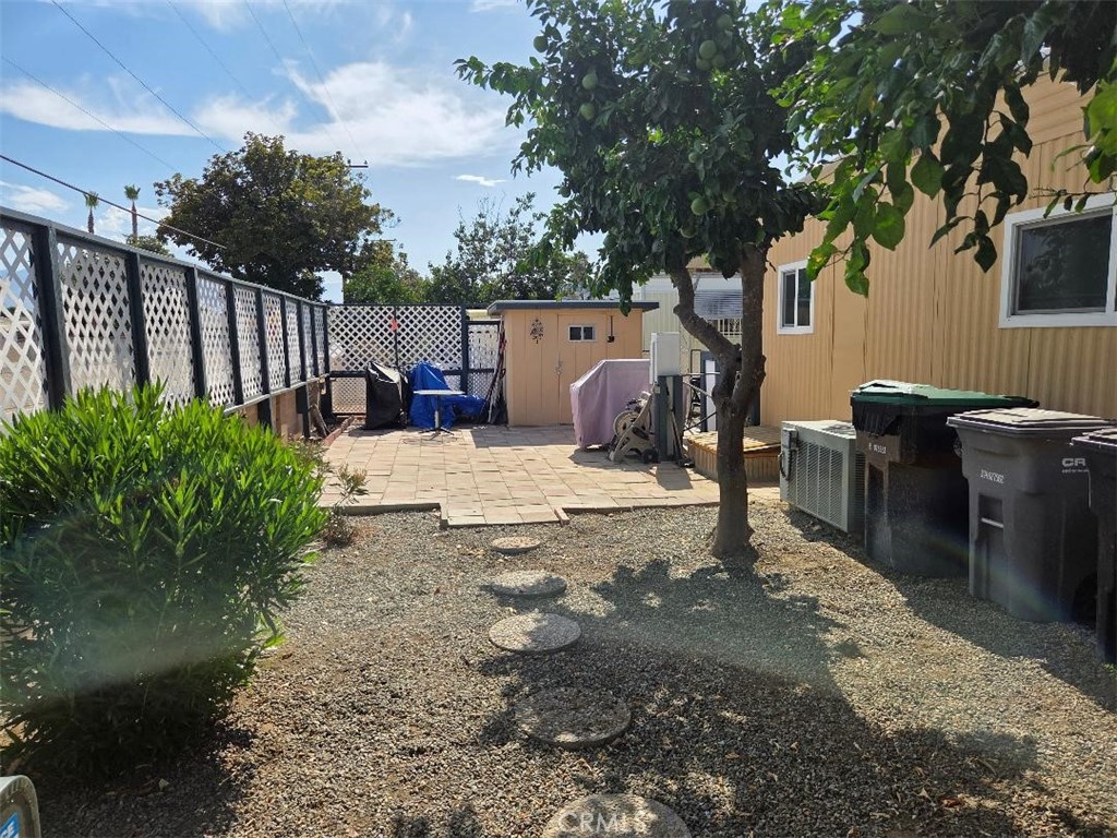 1744 Santiago Property Photo 30
