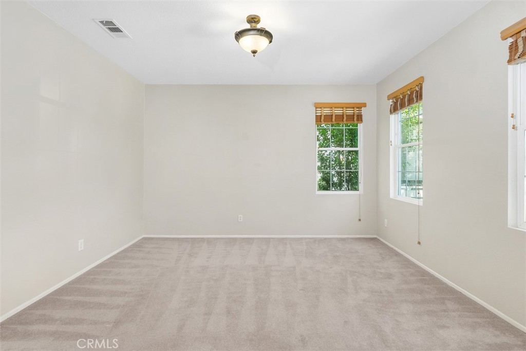 28905 Boothbay Property Photo 6