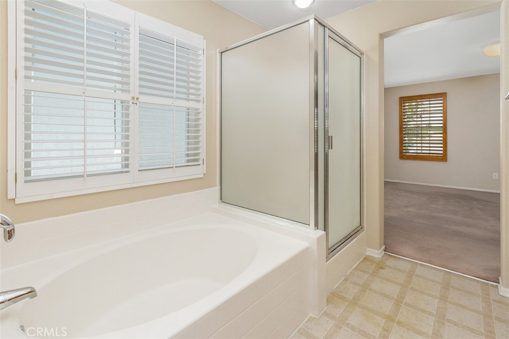 28905 Boothbay Property Photo 24