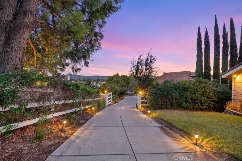 29620 Monte Verde Property Photo 3