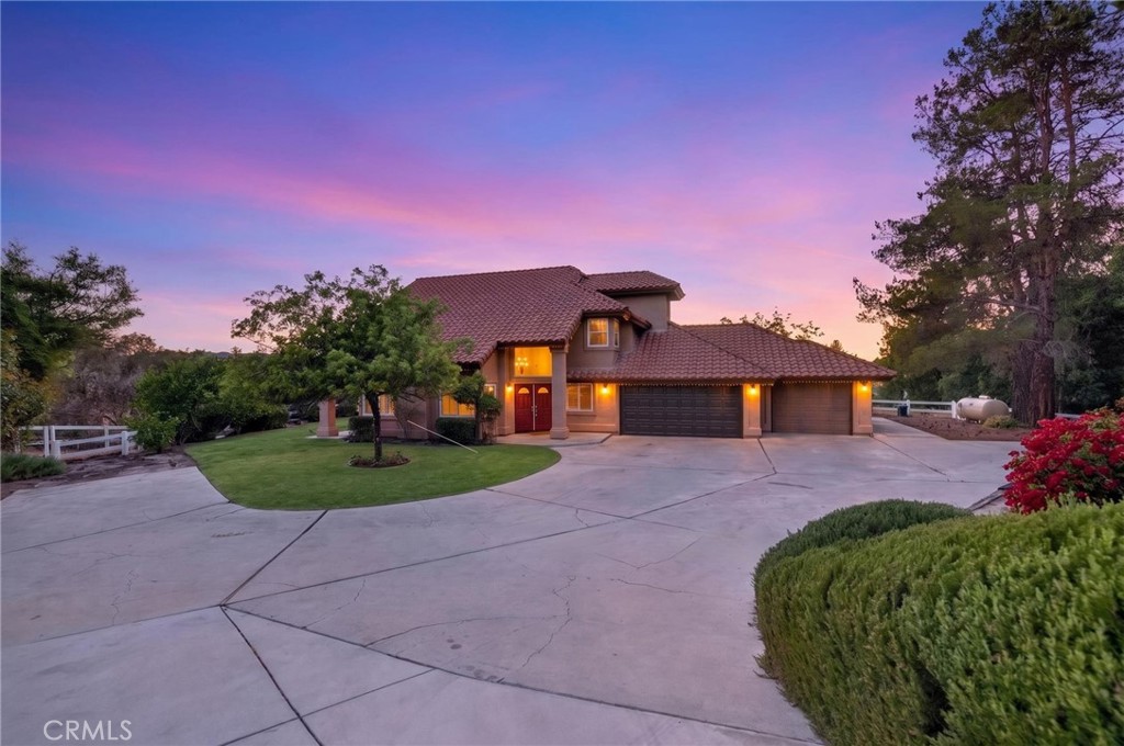 29620 Monte Verde Property Photo 4