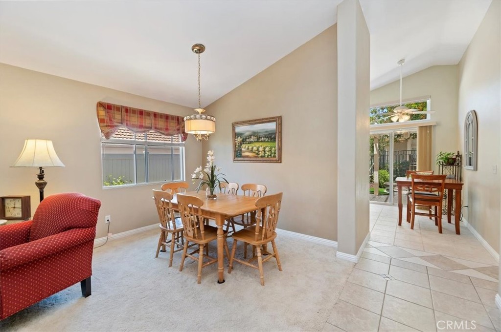 23924 Via Astuto Property Photo 9