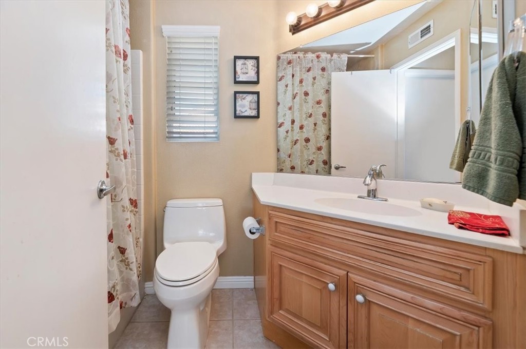 23924 Via Astuto Property Photo 20