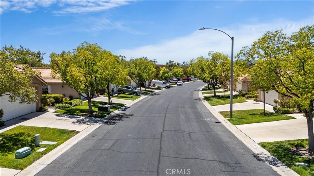 23924 Via Astuto Property Photo 30