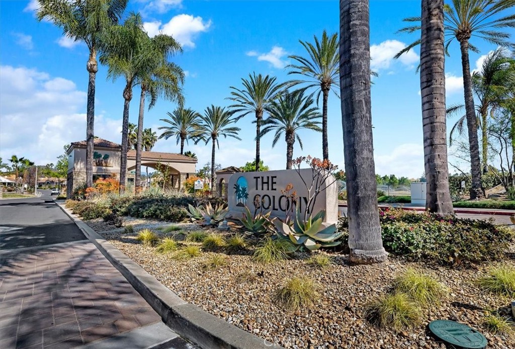23924 Via Astuto Property Photo 31