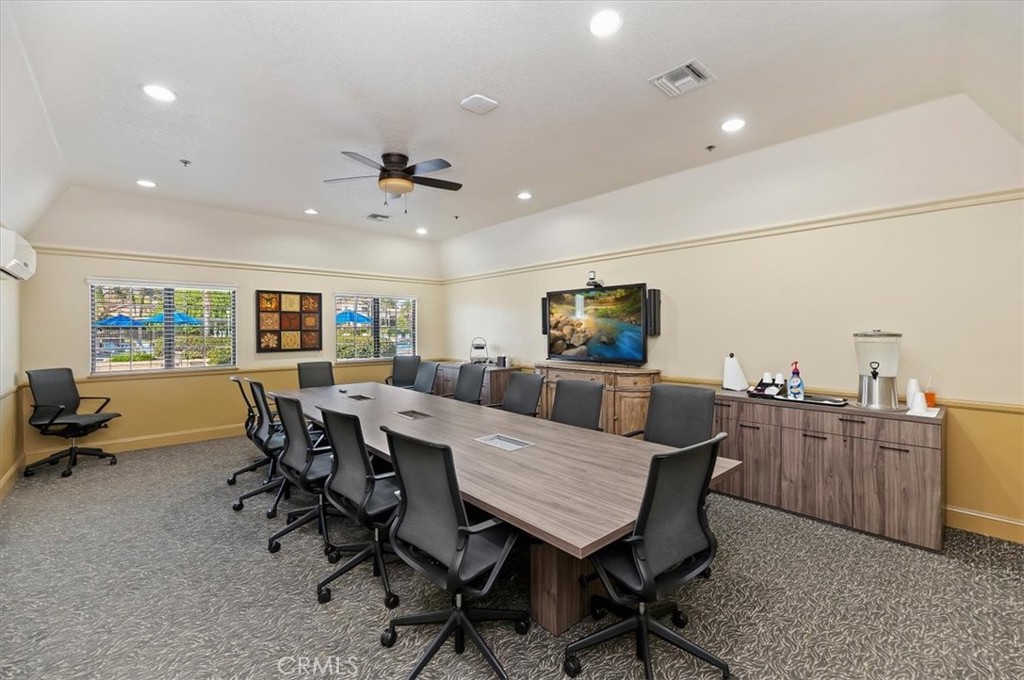 23924 Via Astuto Property Photo 37