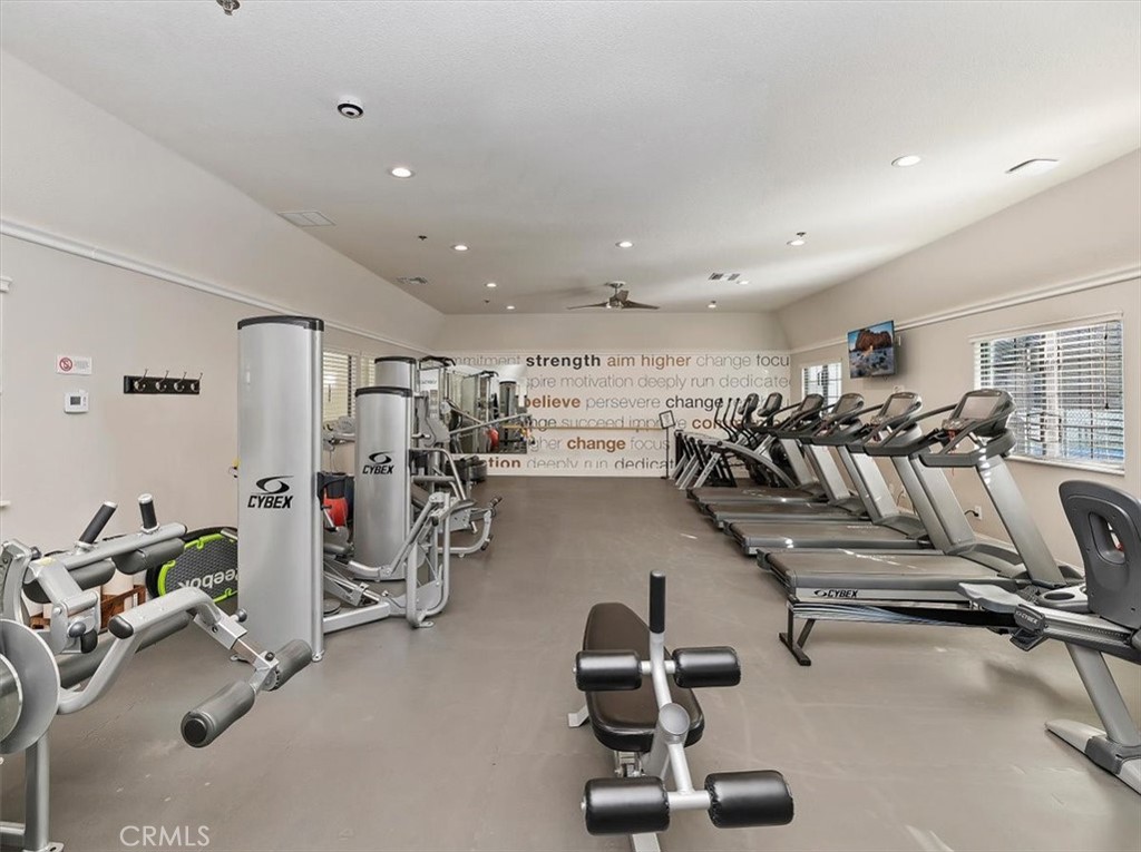 23924 Via Astuto Property Photo 38