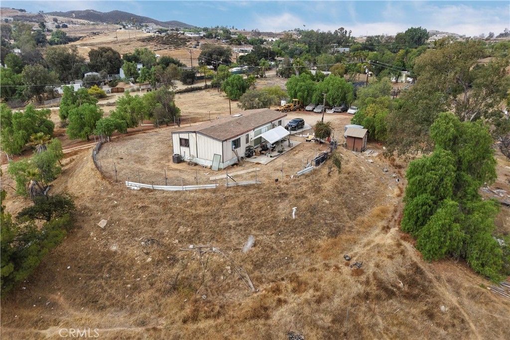 25661 Waldon Road Property Photo 8