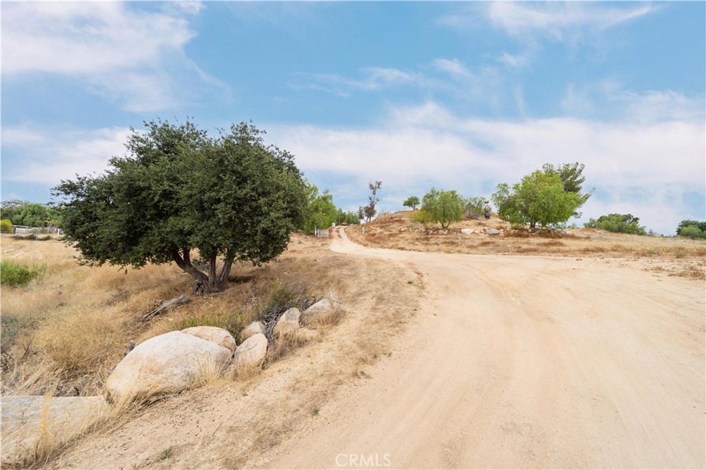25661 Waldon Road Property Photo 19