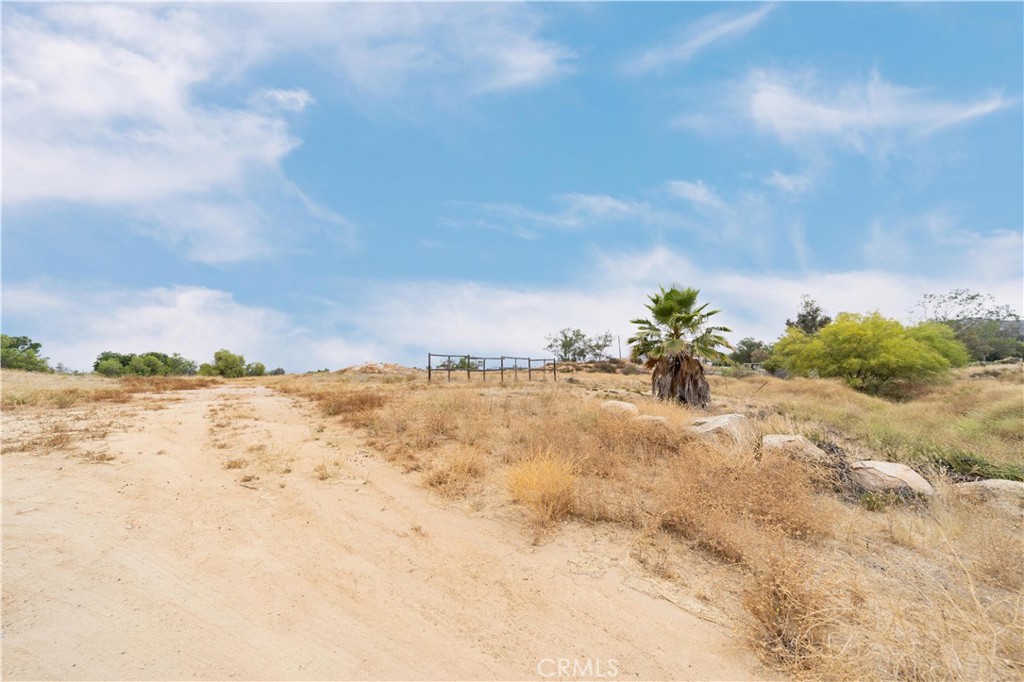 25661 Waldon Road Property Photo 20
