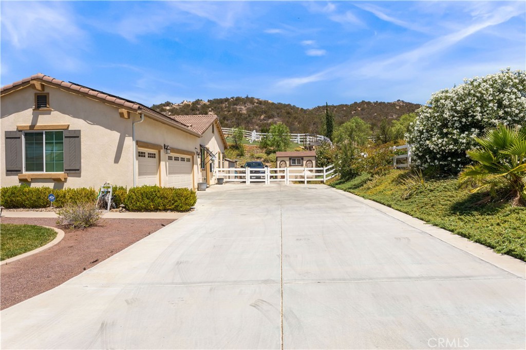 32516 Hayden Rd Property Photo 16