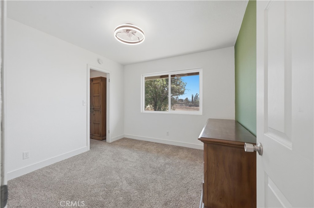 21280 Cielo Vista Property Photo 26