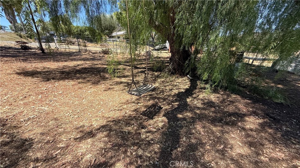 21280 Cielo Vista Property Photo 38