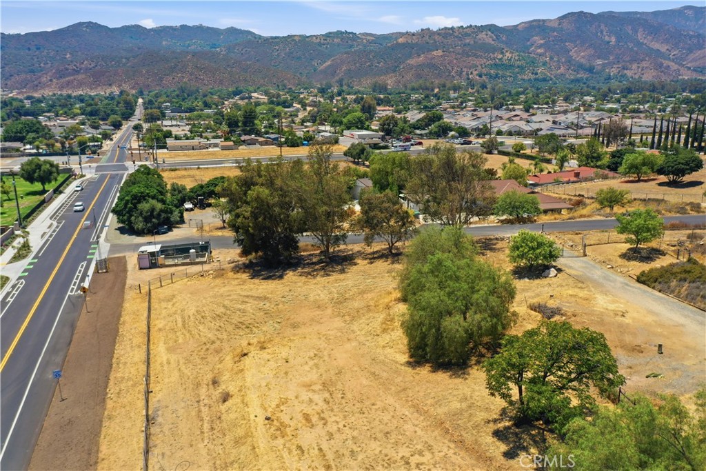 21280 Cielo Vista Property Photo 50