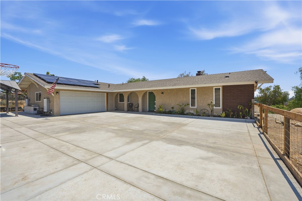 21280 Cielo Vista Property Photo 57